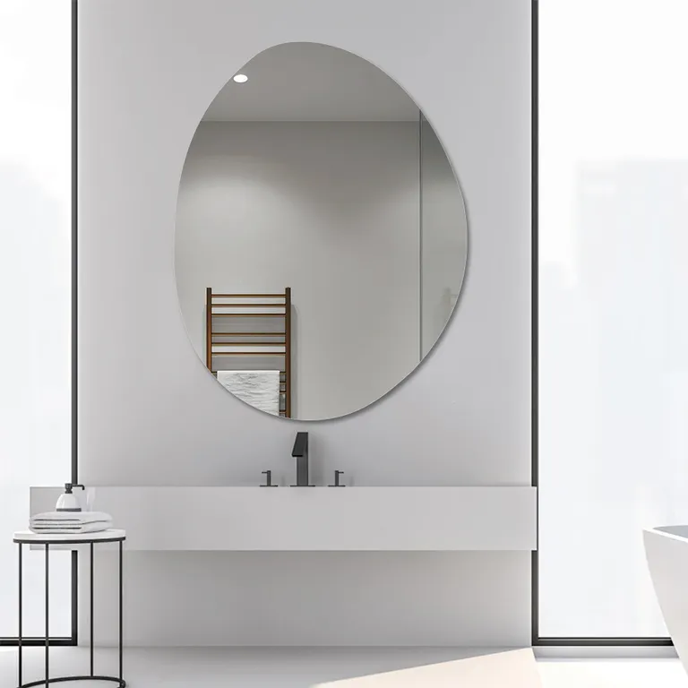 Specchio da bagno irregolare lucidato senza cornice